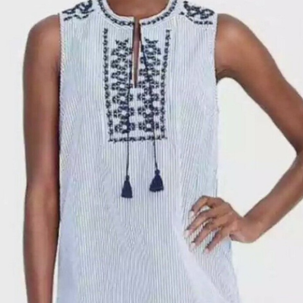 Women’s Size 00 J. Crew Sleeveless Striped/Embroidered Top